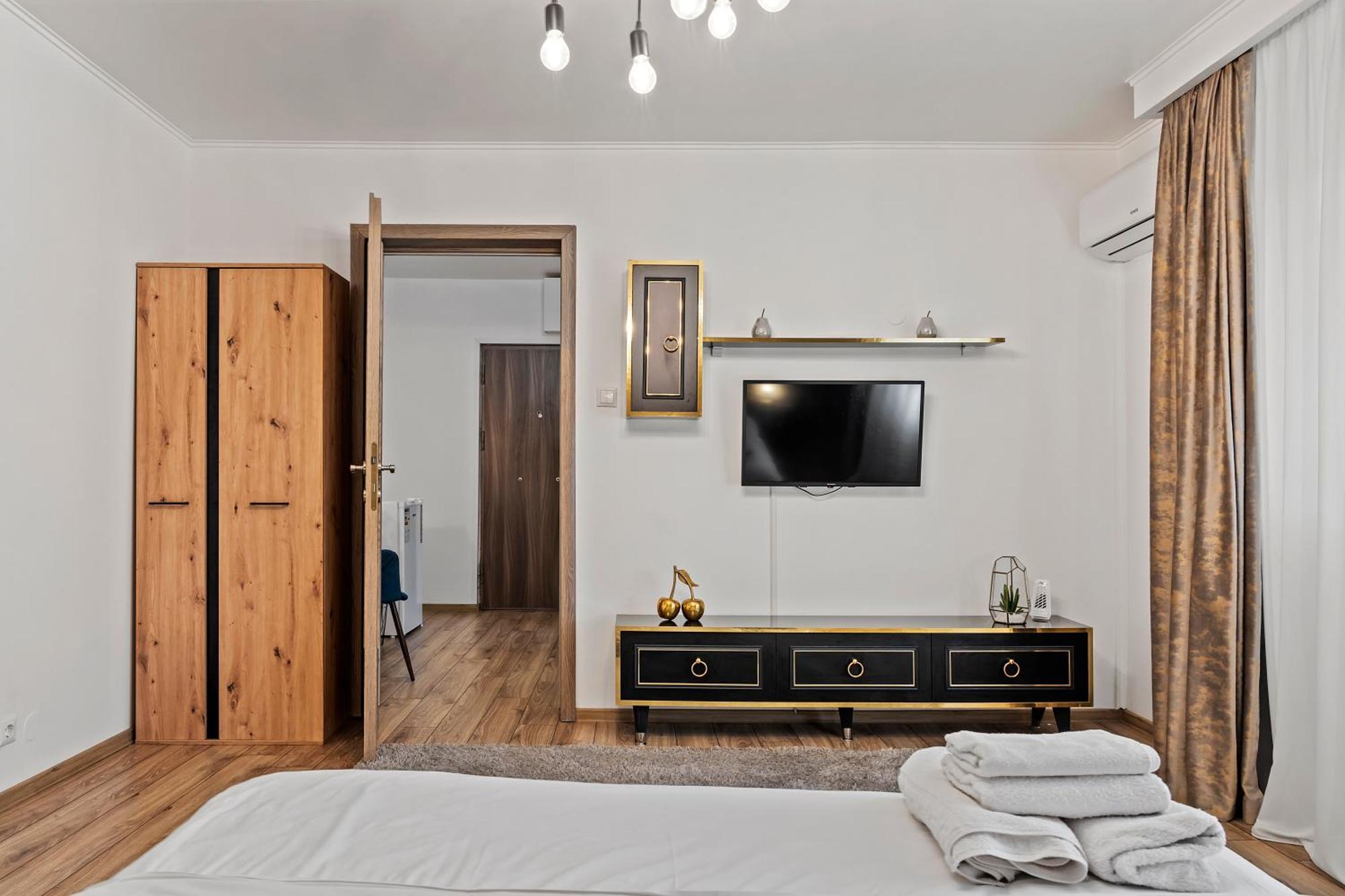 Garsoniera de LUX si eleganta Drumul Taberei Bucarest Esterno foto